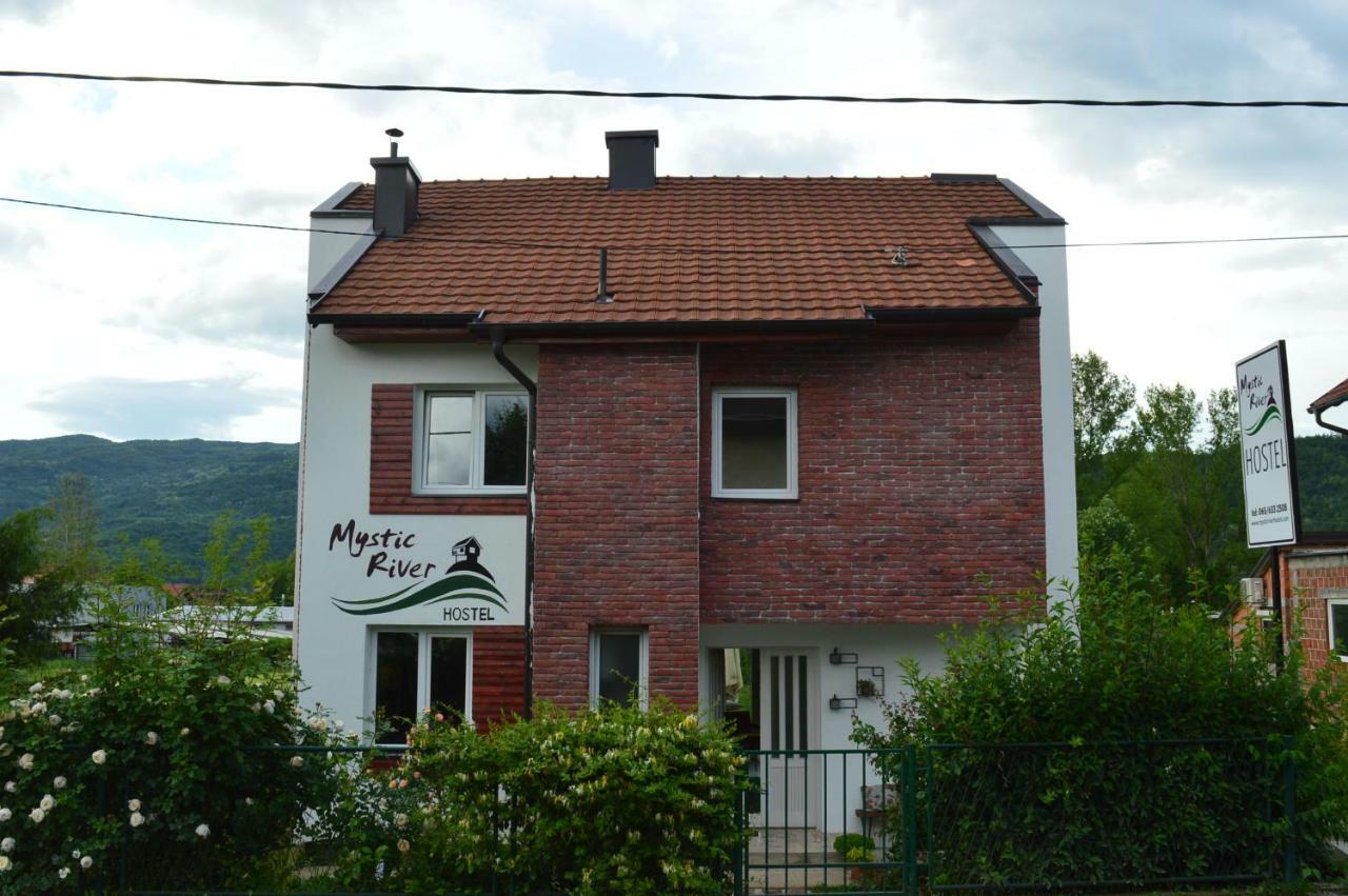 Mystic River Design Hostel Bajina Basta Exterior photo